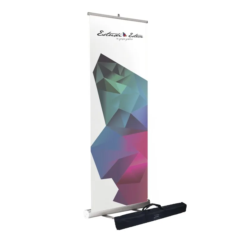 Roll up para presentar productos al público. Ejemplo de roll up